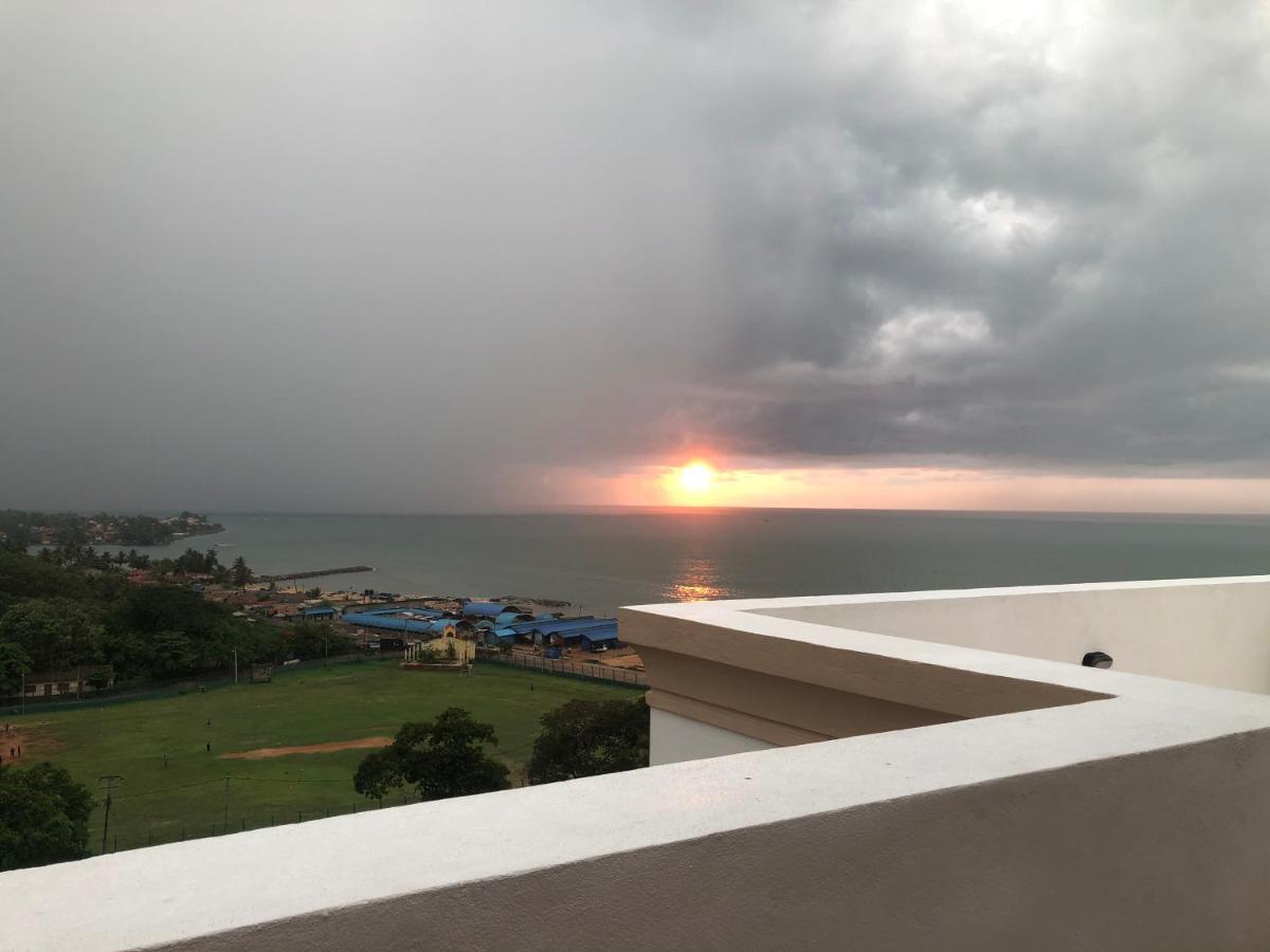 Negombo Fort Gallery Apartment エクステリア 写真